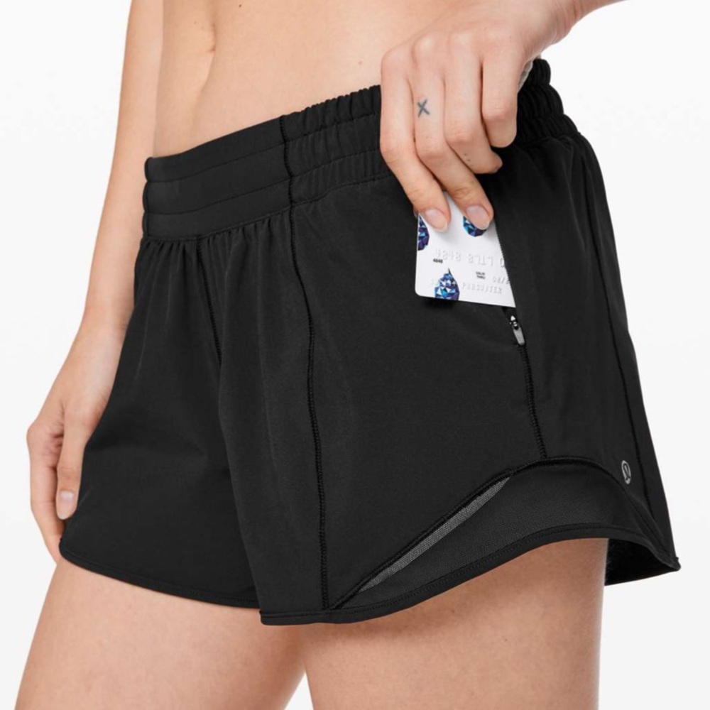Lululemon Hotty Hot Short II, 4”